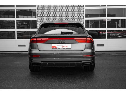 Audi Q8 55 TFSI e quattro Pro Line S | 23" | Matrix | Tour | Remote park | Luchtvering sport | ActivLease financial lease