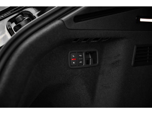 Audi Q8 Pro Line S | Adaptive air suspension sport | Adaptive cruise control | Bang & Olufsen Premium 3D ActivLease financial lease