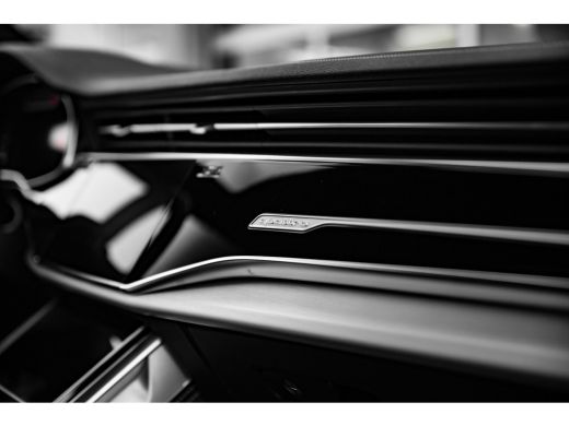 Audi Q8 Pro Line S | Adaptive air suspension sport | Adaptive cruise control | Bang & Olufsen Premium 3D ActivLease financial lease