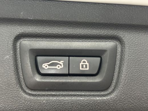 BMW 3 Serie Touring 330e xDrive | Achteruitrijcamera | Apple Carplay/Android Auto|telefoonintegratie premium ... ActivLease financial lease