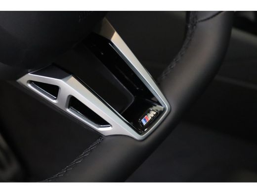 BMW i5 eDrive40 M Sport / Panoramadak / Trekhaak / Stoelventilatie / Bowers & Wilkins / M Sportonderstel... ActivLease financial lease