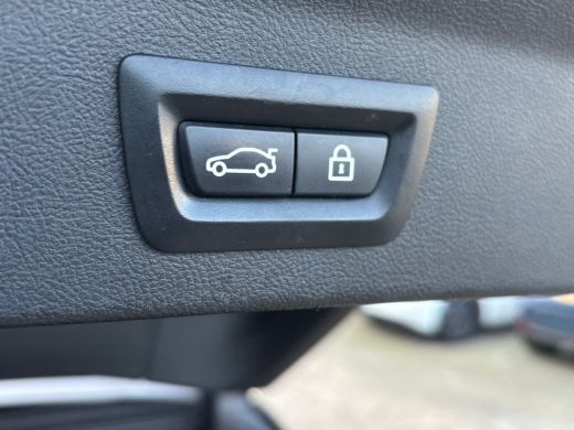 BMW X3 xDrive20d High Executive | Head Up Display | Stuur Verwarming | Sfeerverlichting | Leer ActivLease financial lease