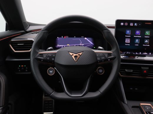 CUPRA Formentor 1.5 TSI e-Hybrid Business 204PK DSG Pano-Schuifdak, Trekhaak, 18" LM Velgen, 360gr. Camera, Elekt... ActivLease financial lease