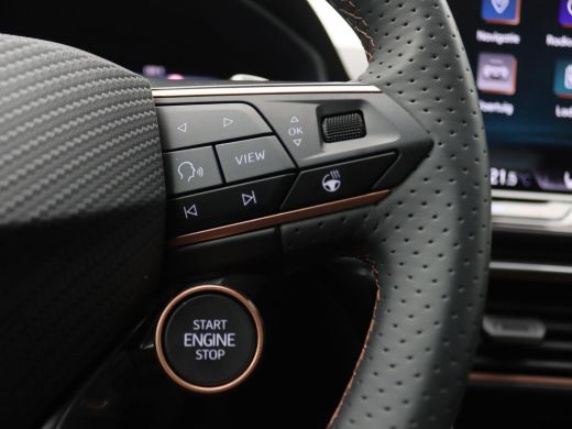 CUPRA Formentor 1.5 TSI e-Hybrid Business 204PK DSG Pano-Schuifdak, Trekhaak, 18" LM Velgen, 360gr. Camera, Elekt... ActivLease financial lease