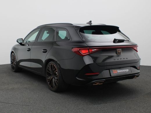 CUPRA Leon Sportstourer 1.4 e-Hybrid VZ Performance 245PK DSG SOH 97%, Achteruitrijcamera, Adaptieve Cruise Control, Keyl... ActivLease financial lease