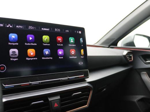 CUPRA Leon Sportstourer 1.4 e-Hybrid VZ Performance 245PK DSG SOH 97%, Achteruitrijcamera, Adaptieve Cruise Control, Keyl... ActivLease financial lease