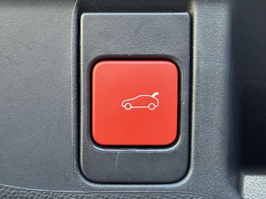 DS DS 4 225pk E-Tense La Premi&egrave;re (Elektrisch Schuifdak - Focal Electra - NightVision - 20"- Elektrische ... ActivLease financial lease