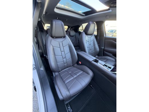 DS DS 4 225pk E-Tense La Premi&egrave;re (Elektrisch Schuifdak - Focal Electra - NightVision - 20"- Elektrische ... ActivLease financial lease