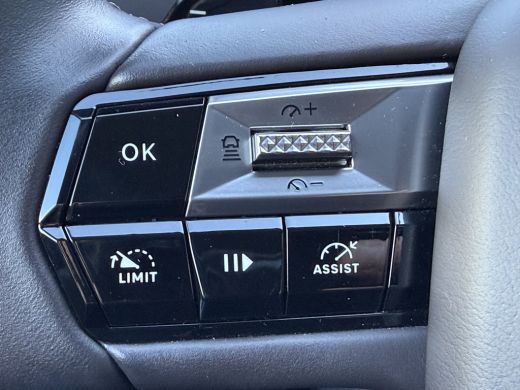 DS DS 4 225pk E-Tense La Premi&egrave;re (Elektrisch Schuifdak - Focal Electra - NightVision - 20"- Elektrische ... ActivLease financial lease