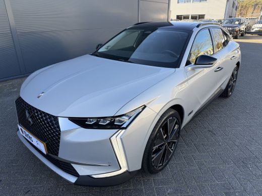 DS DS 4 225pk E-Tense La Premi&egrave;re (Elektrisch Schuifdak - Focal Electra - NightVision - 20"- Elektrische ... ActivLease financial lease