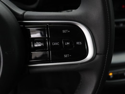 Fiat 500e Icon 42 kWh | 3 Fase | Stoelverwarming | Camera | Carplay | Navigatie | Full LED | Climate contro... ActivLease financial lease