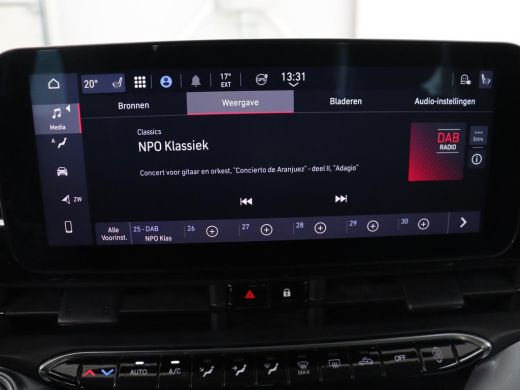 Fiat 500e Icon 42 kWh | 3 Fase | Stoelverwarming | Camera | Carplay | Navigatie | Full LED | Climate contro... ActivLease financial lease