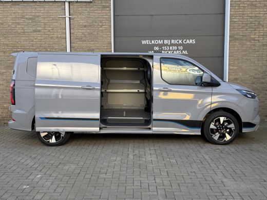 Ford E-Transit 320 L2H1 Sport 218PK 65 kWh CarPlay/stoelverwarming/navi/camera ActivLease financial lease