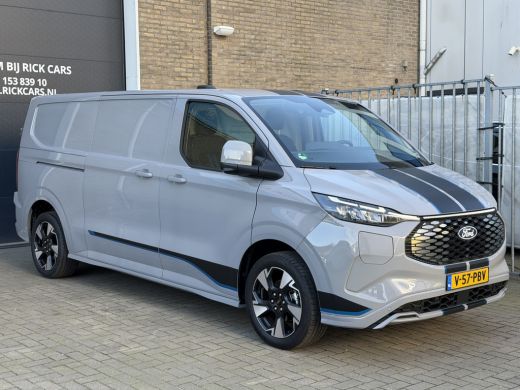 Ford E-Transit 320 L2H1 Sport 218PK 65 kWh CarPlay/stoelverwarming/navi/camera ActivLease financial lease