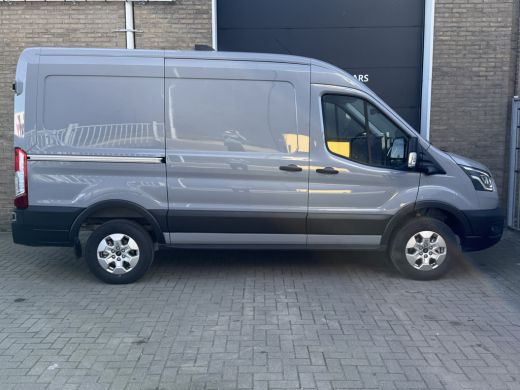 Ford E-Transit 350 L2H2 270PK Trend 68 kWh 317 KM WLTP CarPlay/cruisecontrol/stoelverwarming ActivLease financial lease