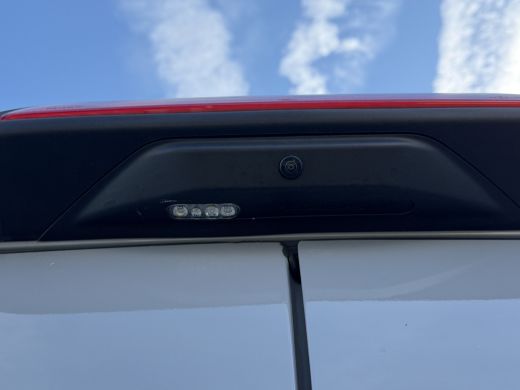 Ford E-Transit 350 L2H2 270PK Trend 68 kWh 317 KM WLTP CarPlay/cruisecontrol/stoelverwarming ActivLease financial lease