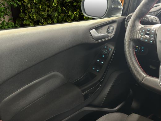 Ford Fiesta 1.0 EcoBoost Hybrid ST-Line | Camera | Adaptive Cruise | 17" Velgen ActivLease financial lease