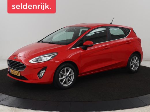 Ford Fiesta 1.0 EcoBoost Titanium | 33.700km NAP | Carplay | Climate control | Parkeerhulp | Cruise control |...