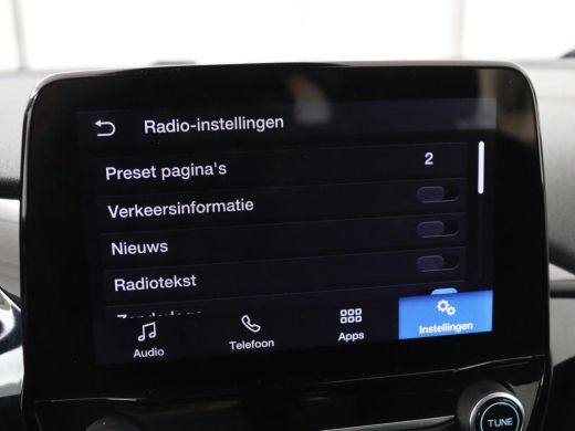 Ford Fiesta 1.0 EcoBoost Titanium | 33.700km NAP | Carplay | Climate control | Parkeerhulp | Cruise control |... ActivLease financial lease