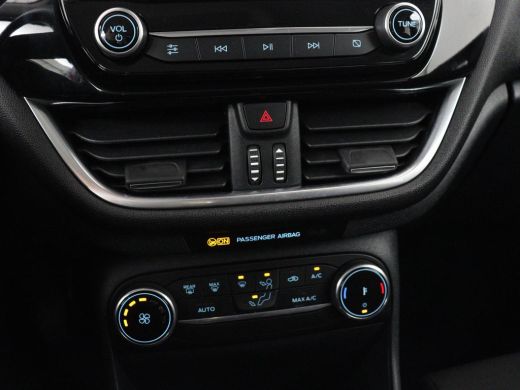 Ford Fiesta 1.0 EcoBoost Titanium | 33.700km NAP | Carplay | Climate control | Parkeerhulp | Cruise control |... ActivLease financial lease