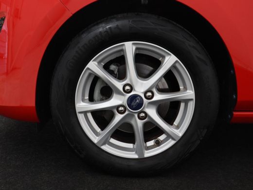 Ford Fiesta 1.0 EcoBoost Titanium | 33.700km NAP | Carplay | Climate control | Parkeerhulp | Cruise control |... ActivLease financial lease