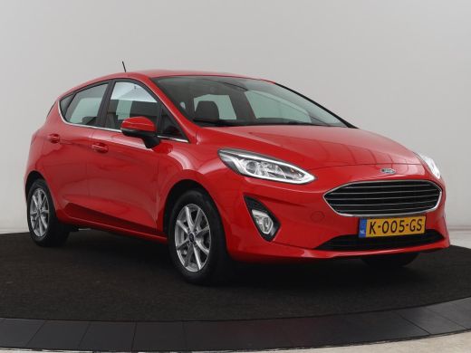 Ford Fiesta 1.0 EcoBoost Titanium | 33.700km NAP | Carplay | Climate control | Parkeerhulp | Cruise control |... ActivLease financial lease