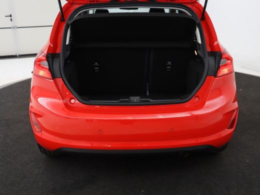 Ford Fiesta 1.0 EcoBoost Titanium | 33.700km NAP | Carplay | Climate control | Parkeerhulp | Cruise control |... ActivLease financial lease