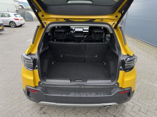 Jeep Avenger 1.2 e-Hybrid Summit (JBL - Keyless Entry - Elektrische Klep - Adaptieve Cruise Controle - Camera ... ActivLease financial lease