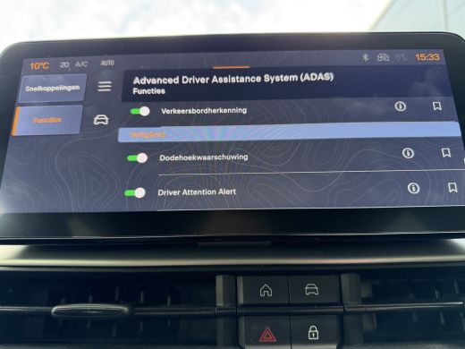 Jeep Avenger 1.2 e-Hybrid Summit (JBL - Keyless Entry - Elektrische Klep - Adaptieve Cruise Controle - Camera ... ActivLease financial lease