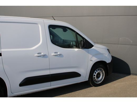 Opel Combo 1.5 BlueHDi 100 S&S L1 | Navigatie | 3-Zits | Airconditioning | Apple carplay | Keyless start | M... ActivLease financial lease