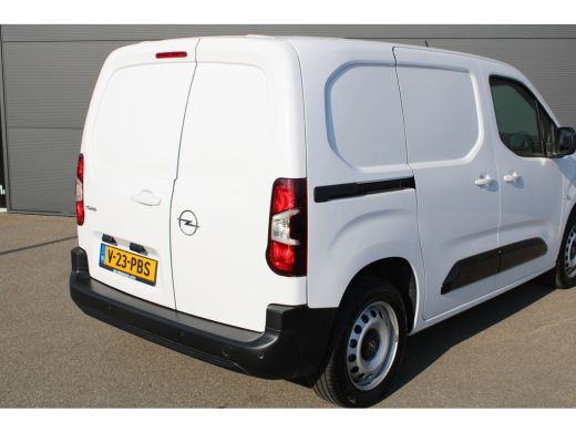 Opel Combo 1.5 BlueHDi 100 S&S L1 | Navigatie | 3-Zits | Airconditioning | Apple carplay | Keyless start | M... ActivLease financial lease