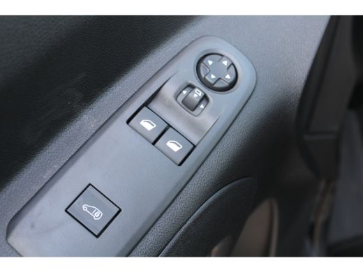 Opel Combo 1.5 BlueHDi 100 S&S L1 | Navigatie | 3-Zits | Airconditioning | Apple carplay | Keyless start | M... ActivLease financial lease