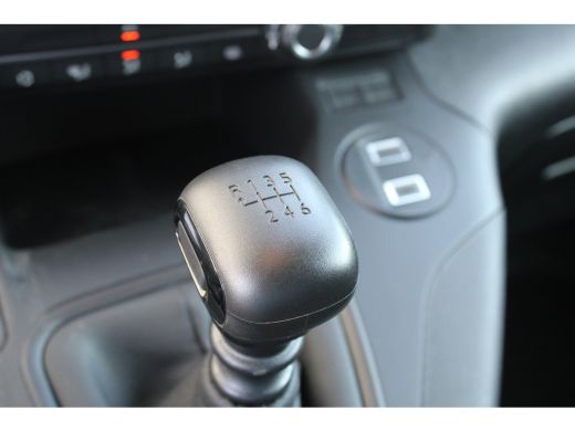 Opel Combo 1.5 BlueHDi 100 S&S L1 | Navigatie | 3-Zits | Airconditioning | Apple carplay | Keyless start | M... ActivLease financial lease