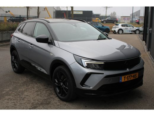 Opel Grandland 1.6 Turbo Hybrid GS | Automaat | Navigatie | Camera | Black Pack | 1e Eigenaar | NL auto | BTW | ActivLease financial lease