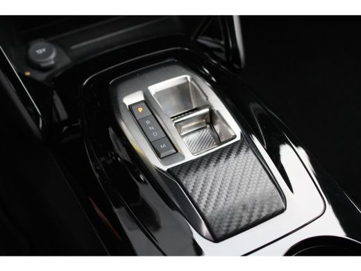 Peugeot 2008 1.2 Hybrid 136 Allure | Automaat | Navi by app | Apple carplay | Parkeersensoren | Mild Hybrid | ... ActivLease financial lease