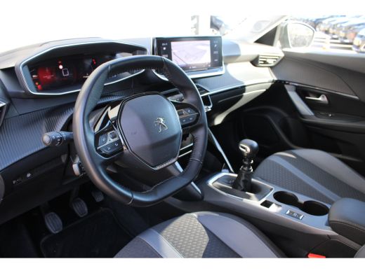 Peugeot 2008 1.2 PureTech Blue Lease Allure | Navigatie | Camera | Apple carplay | 3D Instrumentenpaneel | 41... ActivLease financial lease