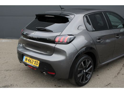 Peugeot 208 1.2 PureTech GT Pack | Navigatie | Camera | Panoramadak | Stoelverwarming | Alcantara | Full LED | ActivLease financial lease