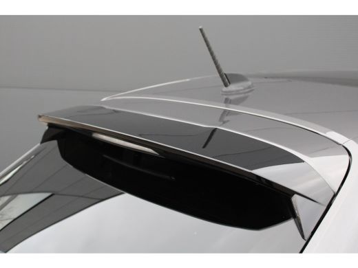 Peugeot 208 1.2 PureTech GT Pack | Navigatie | Camera | Panoramadak | Stoelverwarming | Alcantara | Full LED | ActivLease financial lease