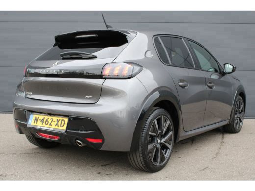 Peugeot 208 1.2 PureTech GT Pack | Navigatie | Camera | Panoramadak | Stoelverwarming | Alcantara | Full LED | ActivLease financial lease