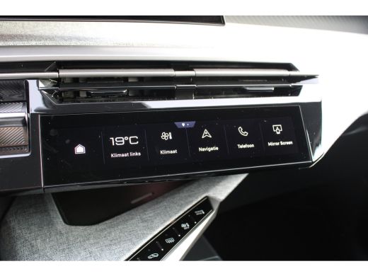 Peugeot e-3008 Allure Avantage 210 73 kWh | Automaat | Navigatie | Camera | Fase 3 laden | BTW | 2025 | 2.000km | ActivLease financial lease