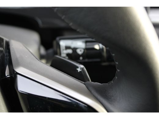 Peugeot e-3008 Allure Avantage 210 73 kWh | Automaat | Navigatie | Camera | Fase 3 laden | BTW | 2025 | 2.000km | ActivLease financial lease
