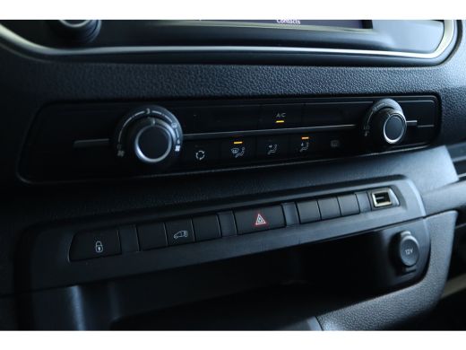 Peugeot Expert 2.0 BlueHDI 145 S&S L2 | Navigatie | Cruise Control | Betimmering | Sensoren | LMV | Carplay | Airco ActivLease financial lease