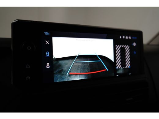 Peugeot Expert L3H1 2.0D 140PK Betimmering | Airco | Achteruitrijcamera | Cruise control | Navi by app | Apple c... ActivLease financial lease