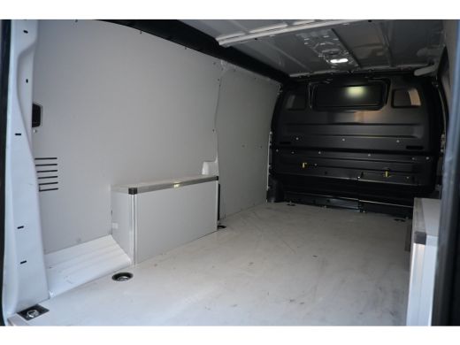 Peugeot Expert 2.0D L3 145pk | Full-LED | Betimmering | Achteruitrijcamera | Navigatie | Cruise control | Apple ... ActivLease financial lease