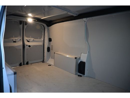 Peugeot Expert 2.0D L3 145pk | Full-LED | Betimmering | Achteruitrijcamera | Navigatie | Cruise control | Apple ... ActivLease financial lease