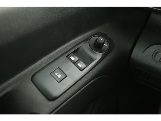 Peugeot Partner 1.2 PureTech 111PK | Benzine | Airco | Cruise | Carplay ActivLease financial lease