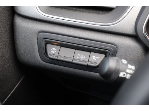 Renault Captur 1.3 mild hybrid 140 techno | ORIGINEEL NL! | DEALER OH! | PARK SENROR | CAMERA | APPLE CARPLAY | ... ActivLease financial lease