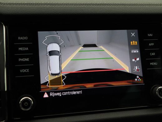 Skoda Kodiaq 1.5 TSi 150 Pk Automaat Business Edition Plus | Trekhaak | Stoelverwarming | Camera | Climatronic... ActivLease financial lease