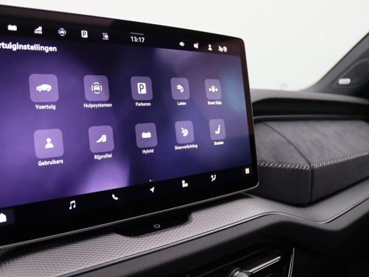 Skoda Kodiaq 1.5 TSI PHEV Sportline Business Pano-Schuifdak, Trekhaak, Dynamic Chassis, 20" LM Velgen, Memorys... ActivLease financial lease