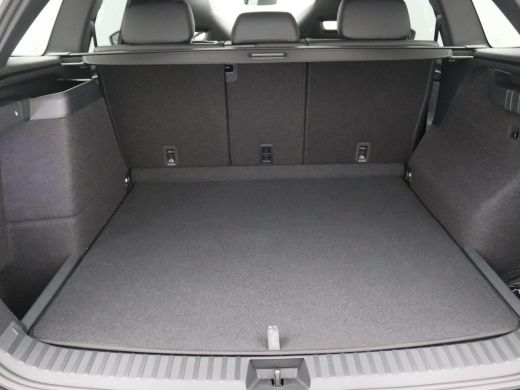 Skoda Kodiaq 1.5 TSI PHEV Sportline Business Pano-Schuifdak, Trekhaak, Dynamic Chassis, 20" LM Velgen, Memorys... ActivLease financial lease